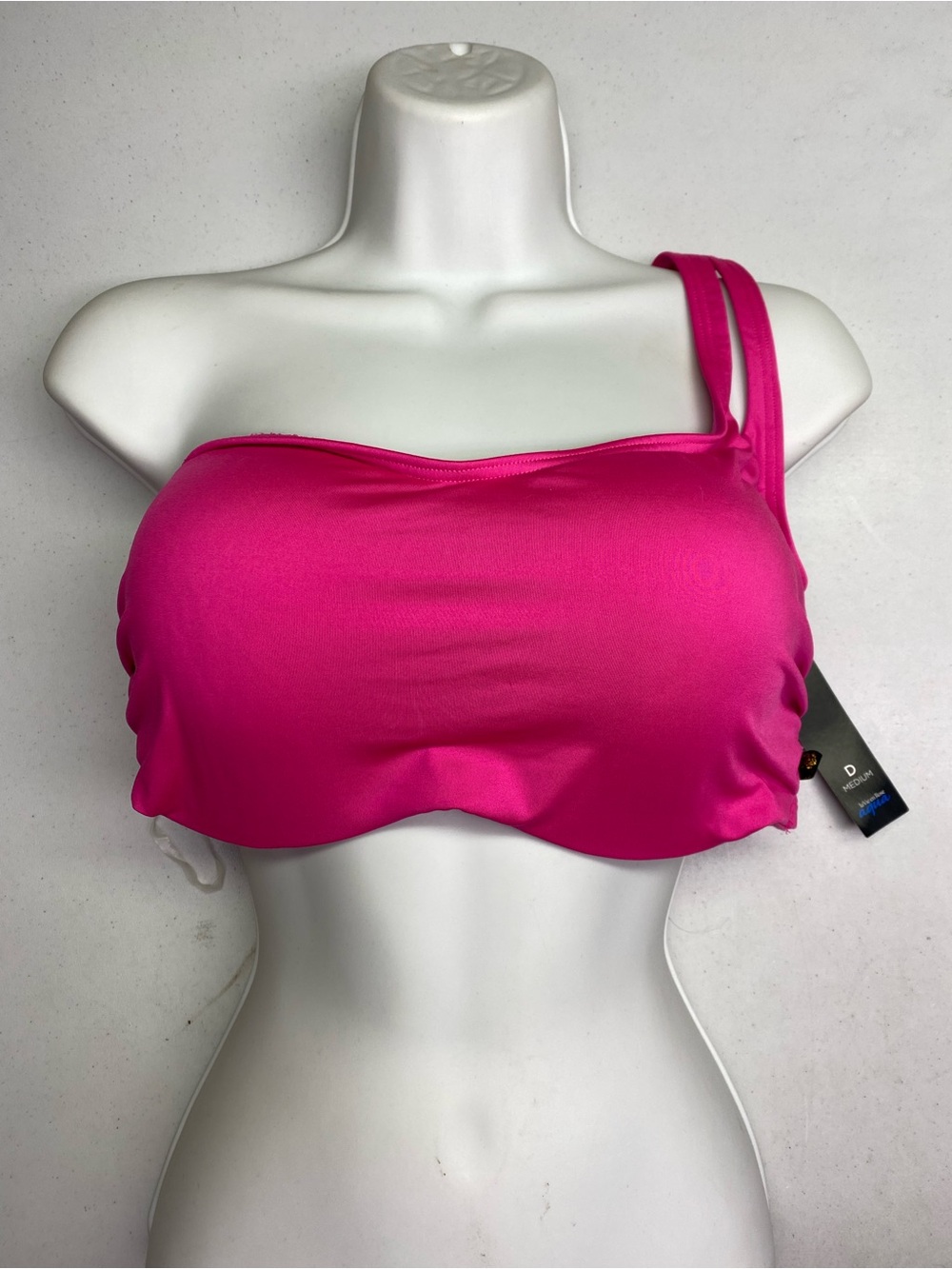 NWT Aqua by LVR PNK Swim Top, M-D cup *P1017